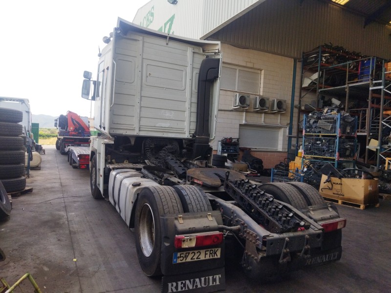 renault magnum ab 2005 del año 2005