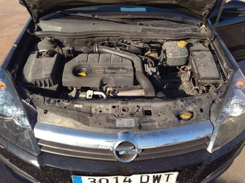 opel astra h berlina del año 2006