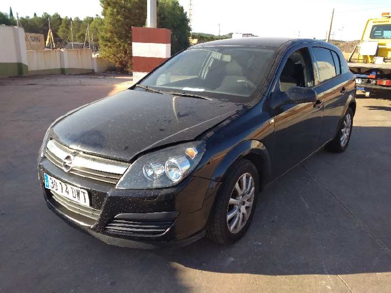 opel astra h berlina del año 2006
