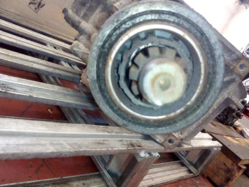 Recambio de caja cambios para nissan trucks atleon tk 3.95 referencia OEM IAM S542 1307050362 2793992