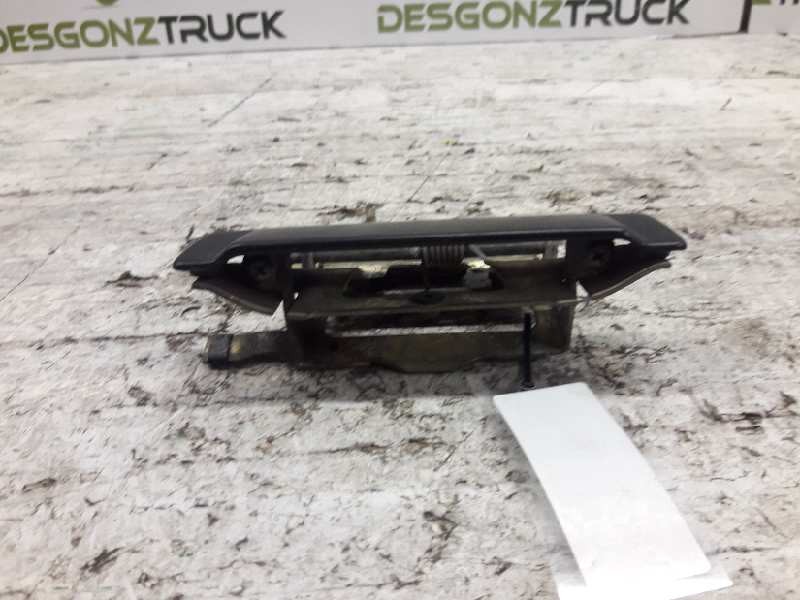 Recambio de maneta exterior trasera derecha para bmw serie 3 berlina (e30) 324td referencia OEM IAM 51929996  