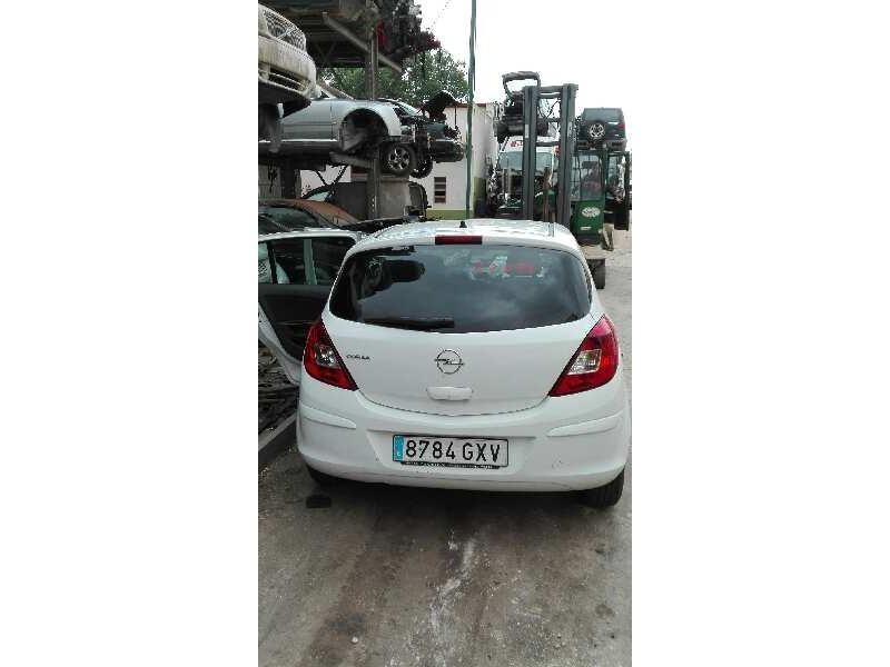 opel corsa d del año 2010