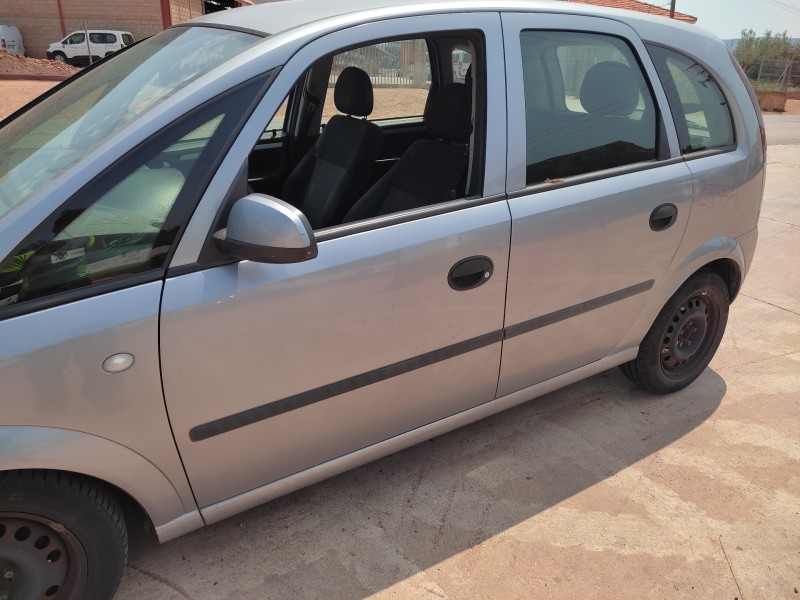 opel meriva del año 2003