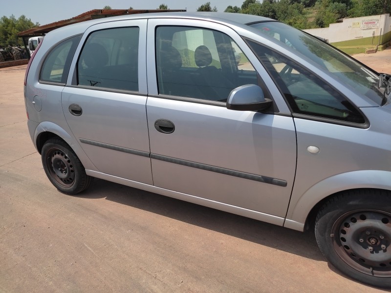 opel meriva del año 2003