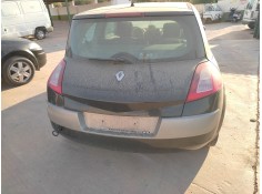 renault megane ii berlina 3p del año 2002 2