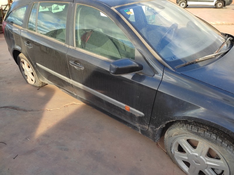 renault laguna ii grandtour (kg0) del año 2004