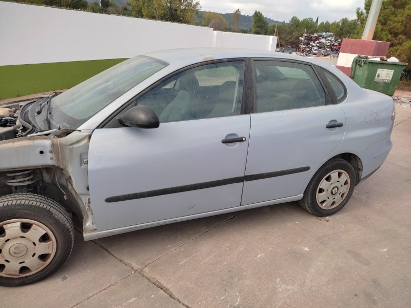 seat cordoba berlina (6l2) del año 2003