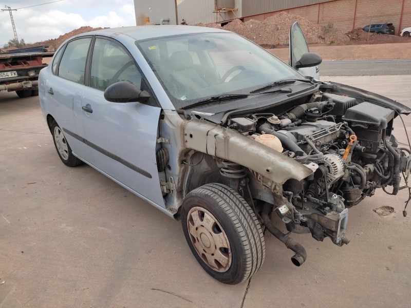 seat cordoba berlina (6l2) del año 2003