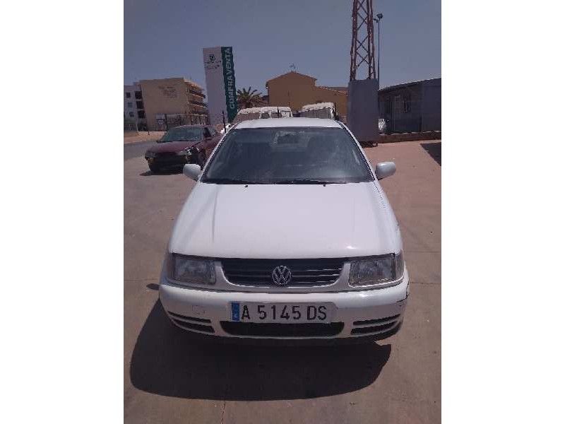 volkswagen polo berlina (6n1) del año 1998