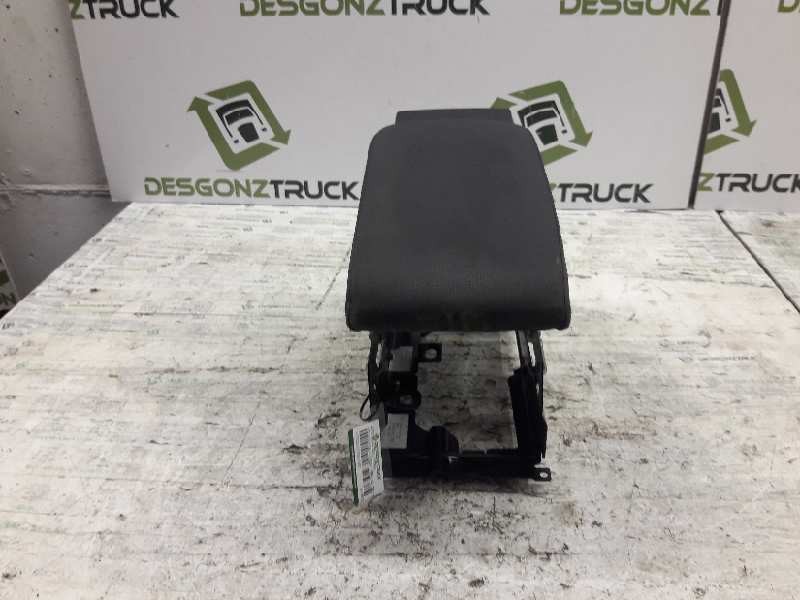 Recambio de apoyabrazos central para volkswagen passat berlina (3b3) 1.9 tdi referencia OEM IAM 3B1864207071N 1075186 