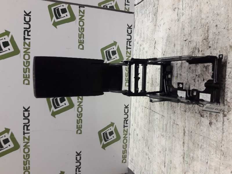 Recambio de apoyabrazos central para volkswagen passat berlina (3b3) 1.9 tdi referencia OEM IAM 3B1864207071N 1075186 