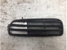 Recambio de rejilla paragolpes izquierda para audi 80 avant básico berlina referencia OEM IAM 8A0807345B 8A0807345C 