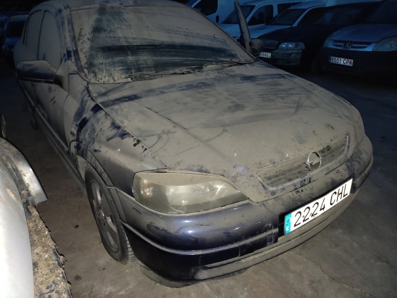 opel astra g berlina del año 2003