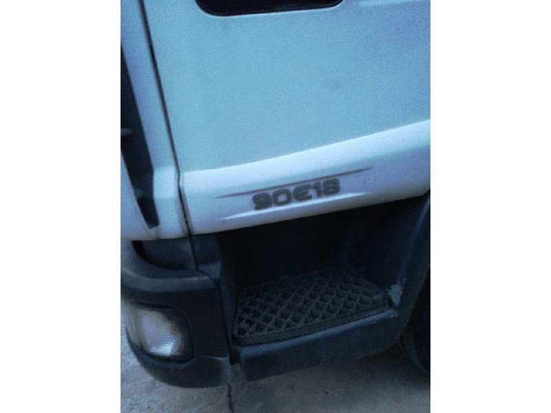 iveco eurocargo tector del año 2004