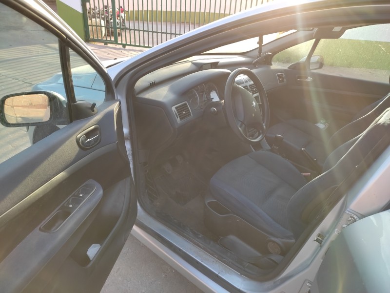 peugeot 307 (s1) del año 2004