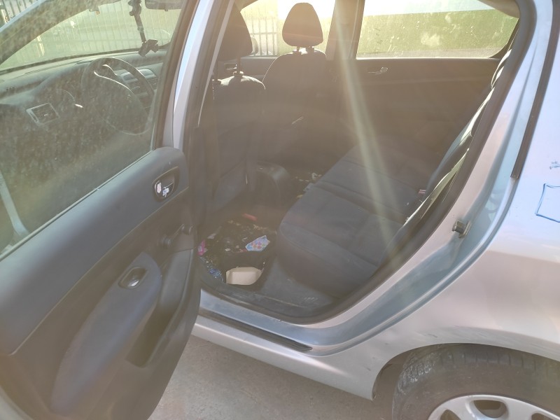 peugeot 307 (s1) del año 2004