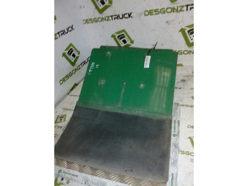 Recambio de guardabarros delantero izquierdo para nissan trucks l80.09 l80.14 referencia OEM IAM   