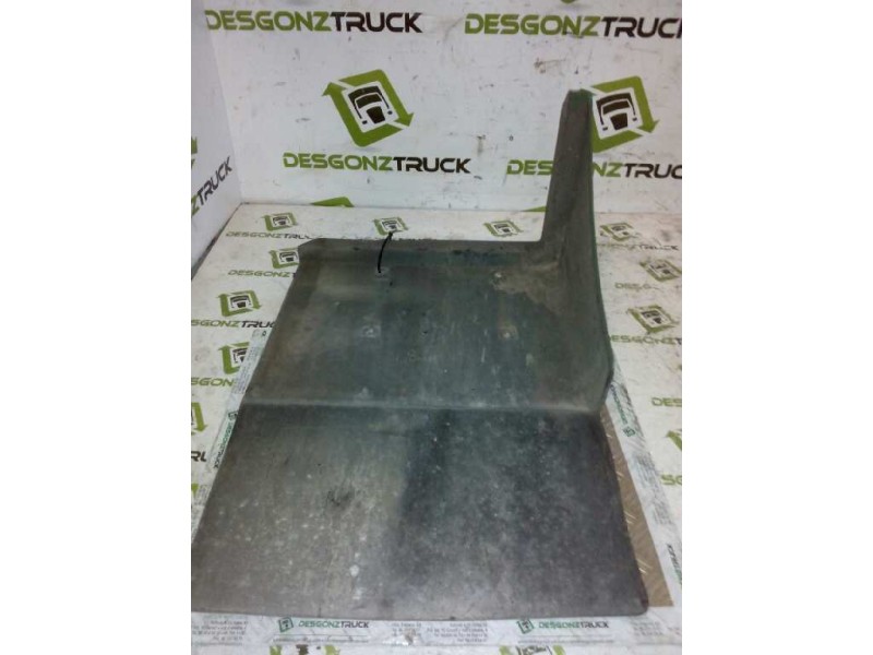 Recambio de guardabarros delantero izquierdo para nissan trucks l80.09 l80.14 referencia OEM IAM   