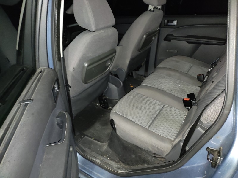 ford focus c-max (cap) del año 2004