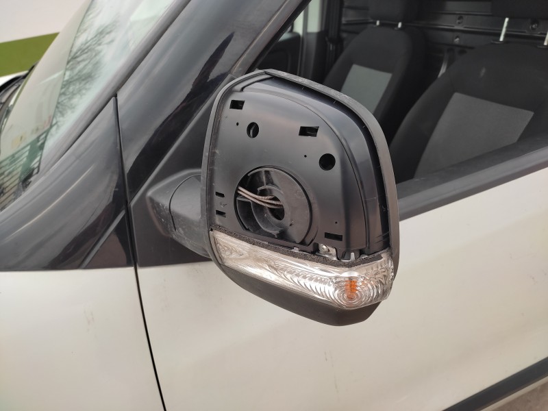 fiat doblo ii cargo (263) del año 2015