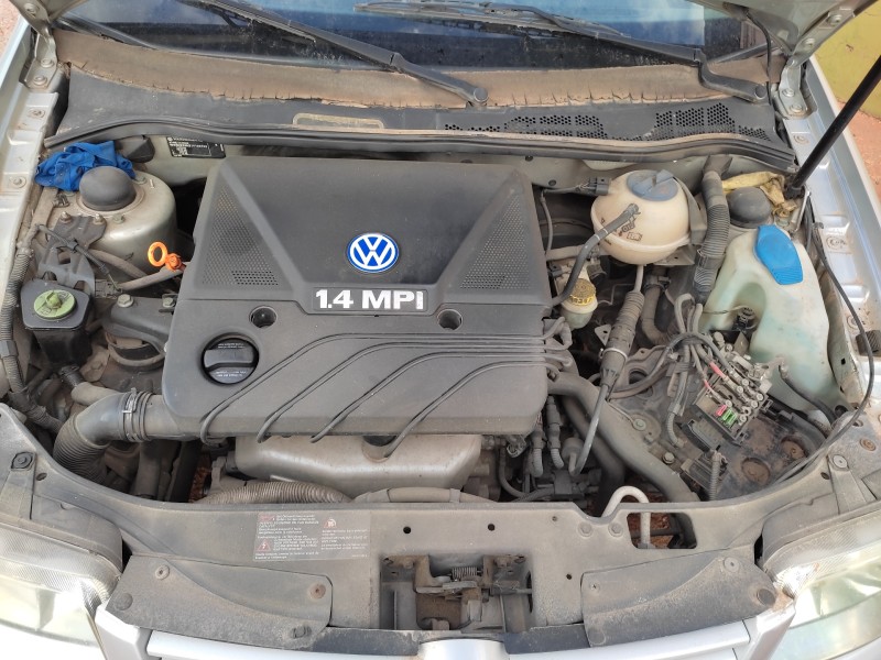 volkswagen polo (6n2) del año 2001