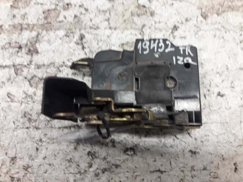 Recambio de cerradura puerta trasera izquierda para bmw serie 3 berlina (e30) 324td referencia OEM IAM 19065711  