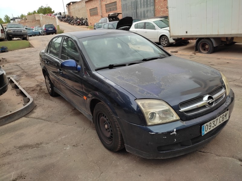 opel vectra c berlina del año 2002