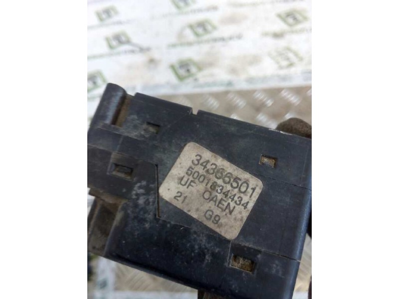 Recambio de mando intermitentes para renault hr 400.18 / 26 premium e2 11.1 diesel referencia OEM IAM 5001834434  