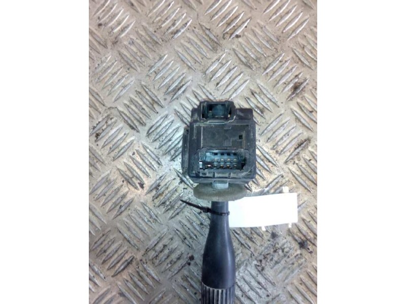 Recambio de mando intermitentes para renault hr 400.18 / 26 premium e2 11.1 diesel referencia OEM IAM 5001834434  