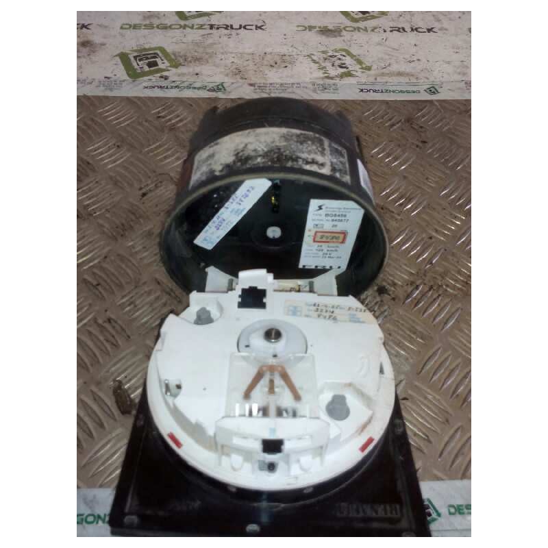 Recambio de tacografo para renault hr 400.18 / 26 premium e2 11.1 diesel referencia OEM IAM BG8456 845677 
