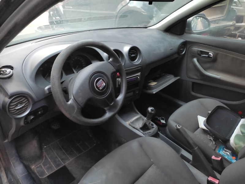 seat ibiza (6l1) del año 2006