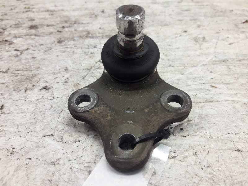 Recambio de rotula suspension para peugeot partner (s1) referencia OEM IAM 025000233209 BRAZO DE SUSPENSION INFERIOR IZQUIERDO 