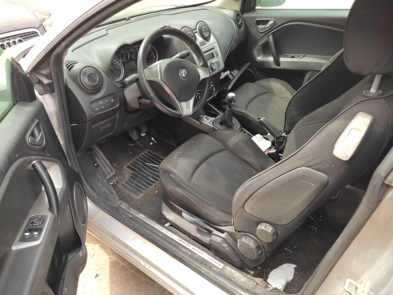 alfa romeo mito (145) del año 2009