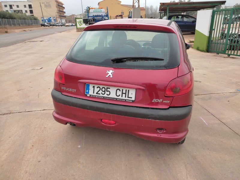 peugeot 206 berlina del año 2003