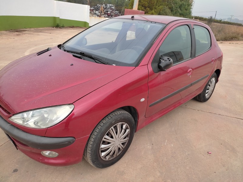 peugeot 206 berlina del año 2003