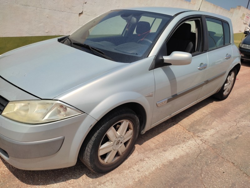 renault megane ii berlina 5p del año 2003
