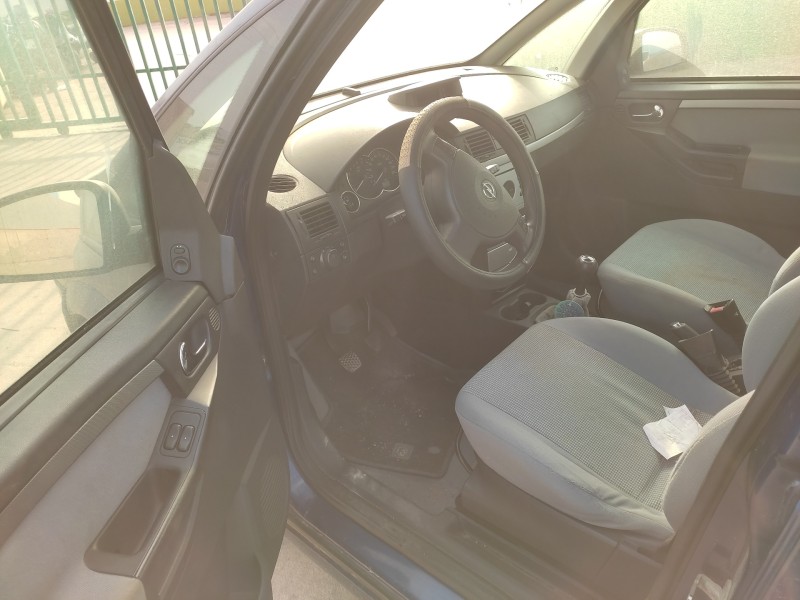 opel meriva del año 2003