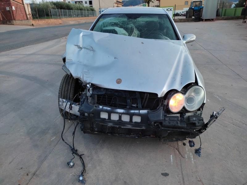 mercedes-benz clase clk (w209) coupe del año 2003