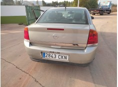 opel vectra c berlina del año 2003