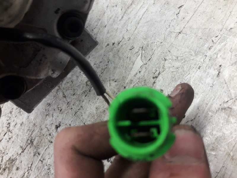 Recambio de compresor aire acondicionado para audi 80 avant básico berlina referencia OEM IAM DCW17B 506231352 8A0260805AD