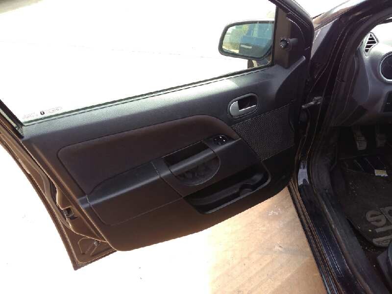 ford fiesta (cbk) del año 2006