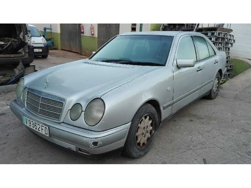 mercedes-benz clase e (w210) berlina diesel del año 1995