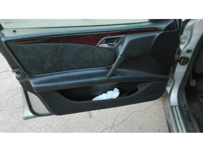 mercedes-benz clase e (w210) berlina diesel del año 1995