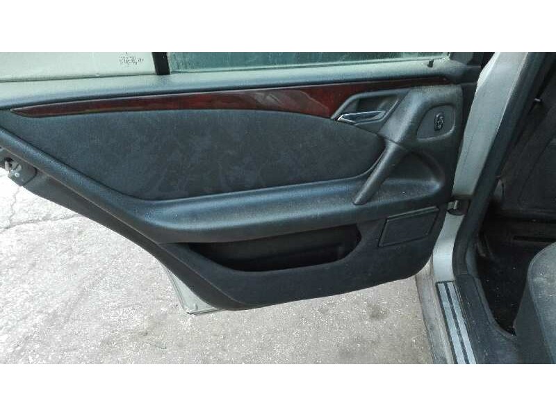 mercedes-benz clase e (w210) berlina diesel del año 1995