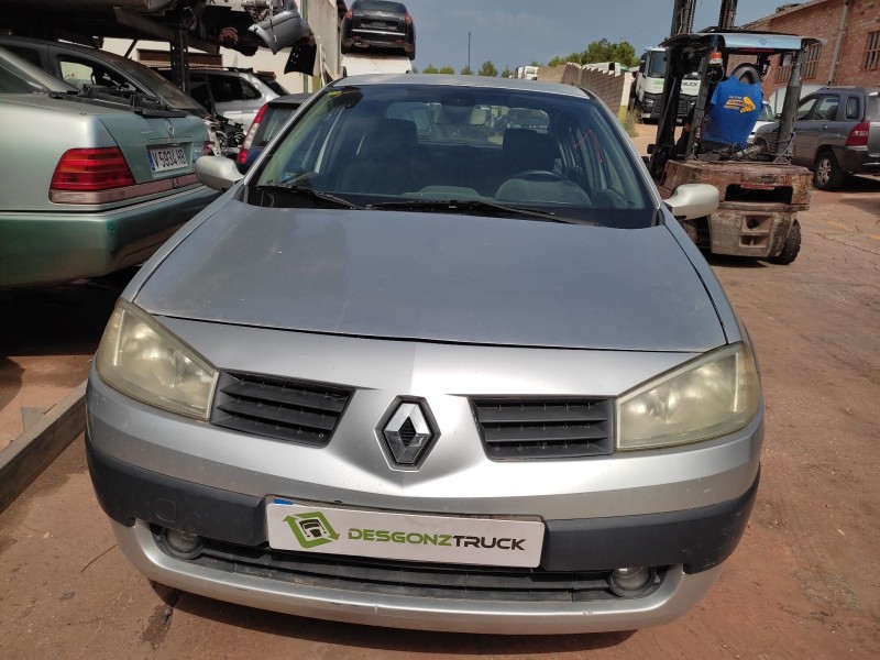 renault megane ii classic berlina del año 2005