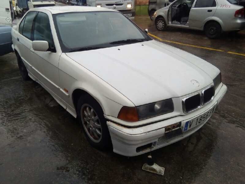 bmw serie 3 berlina (e36) del año 1997