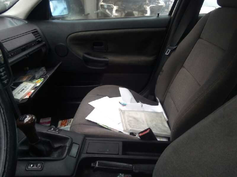 bmw serie 3 berlina (e36) del año 1997