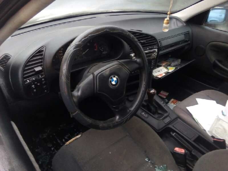 bmw serie 3 berlina (e36) del año 1997