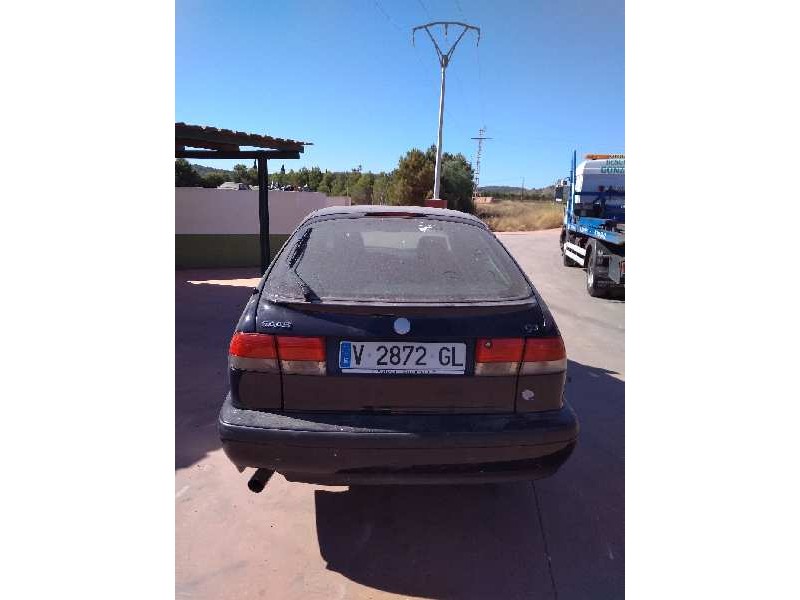 saab 9-3 berlina del año 1999