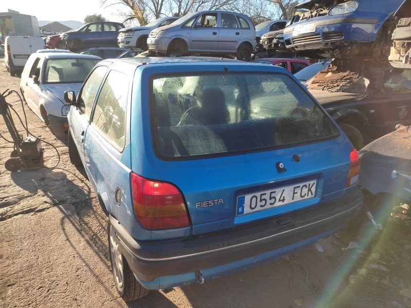 ford fiesta berl./courier del año 1989